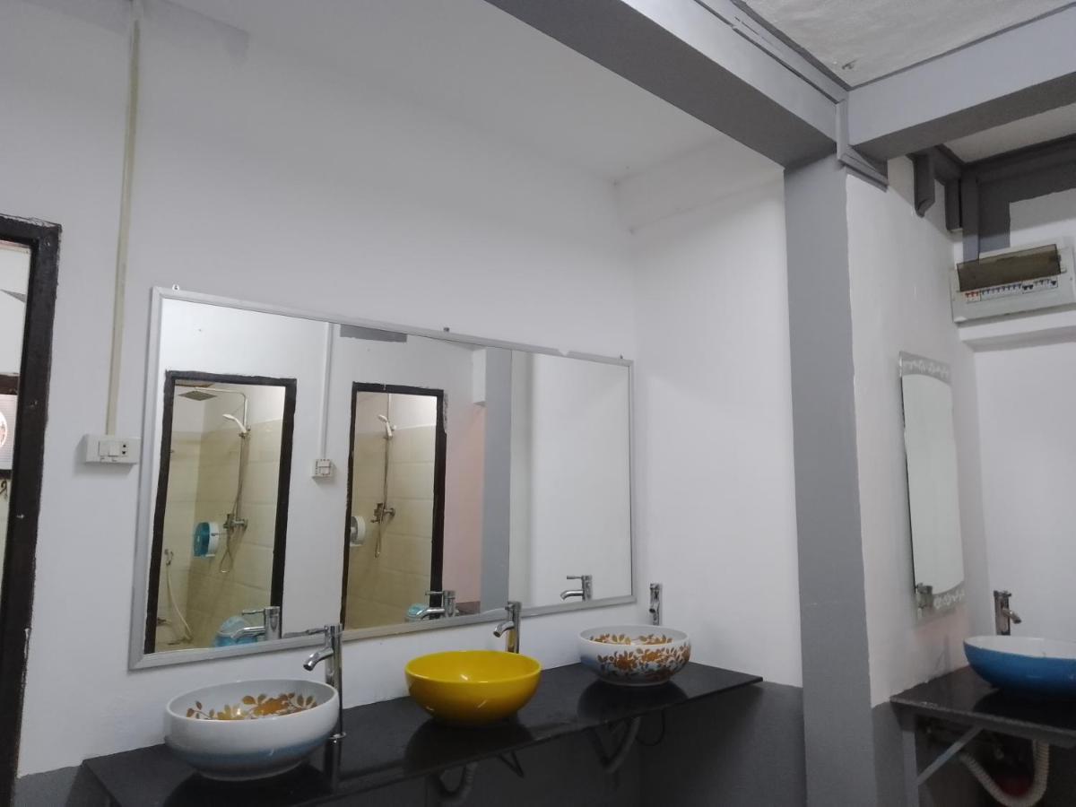 Funny Backpacker Hostel Luang Prabang Ngoại thất bức ảnh