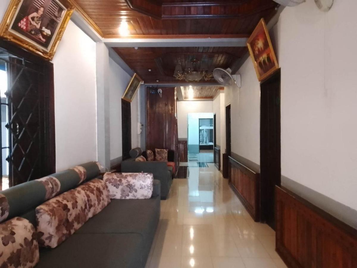 Funny Backpacker Hostel Luang Prabang Ngoại thất bức ảnh